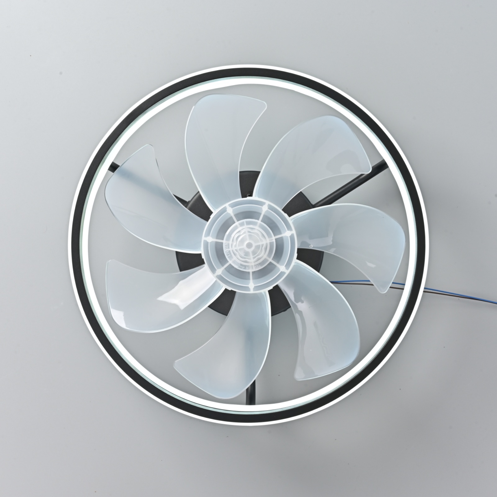 Ventilateur de plafond 55W ave - Smart Home Ventilation avis et prix
